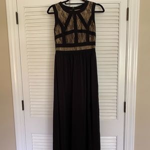 En Creme Long Black Lace Embellished Dress
